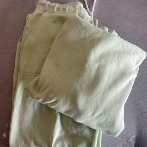 Lou & Grey Matching Sweatsuit